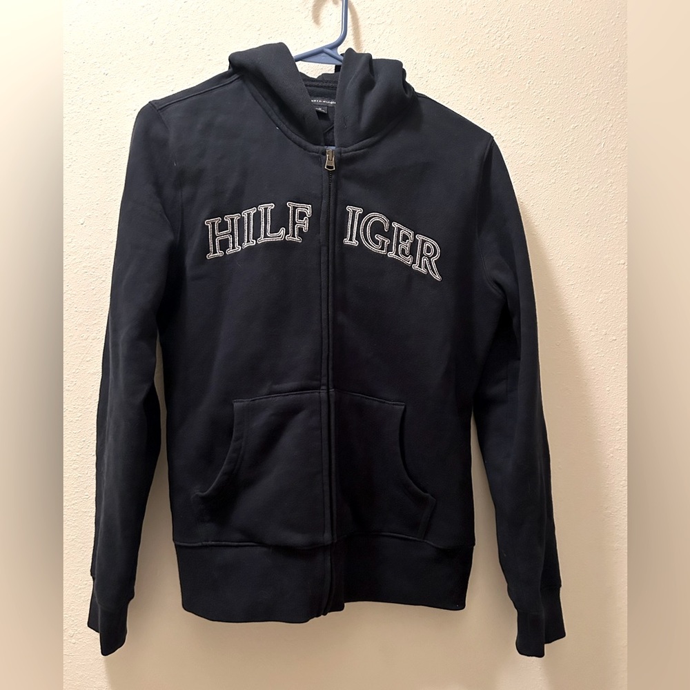 (M) Navy Tommy Hilfiger Sweater with Hoodie and Zip Up